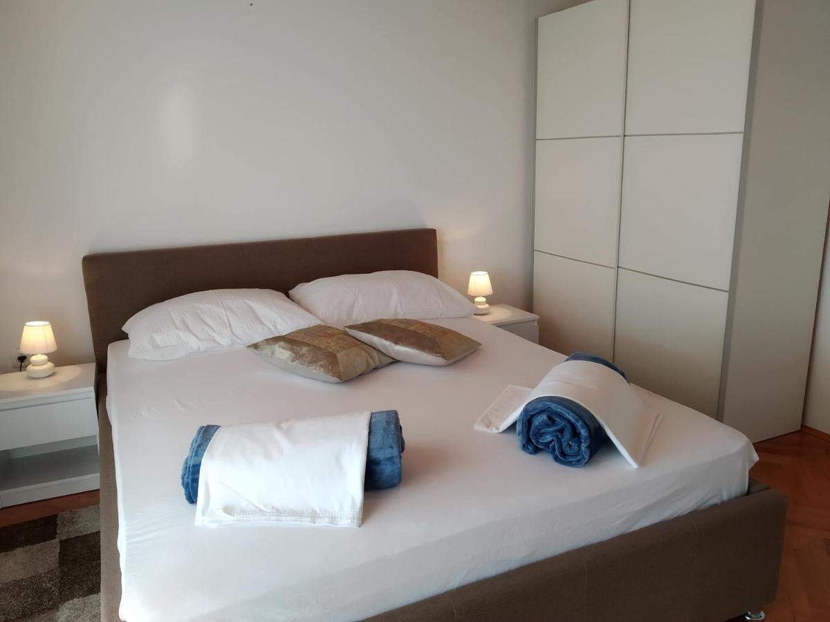 Ferienwohnung Ines Novi Vinodolski Exterior foto